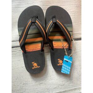 NWT Gotcha brand flip-flops